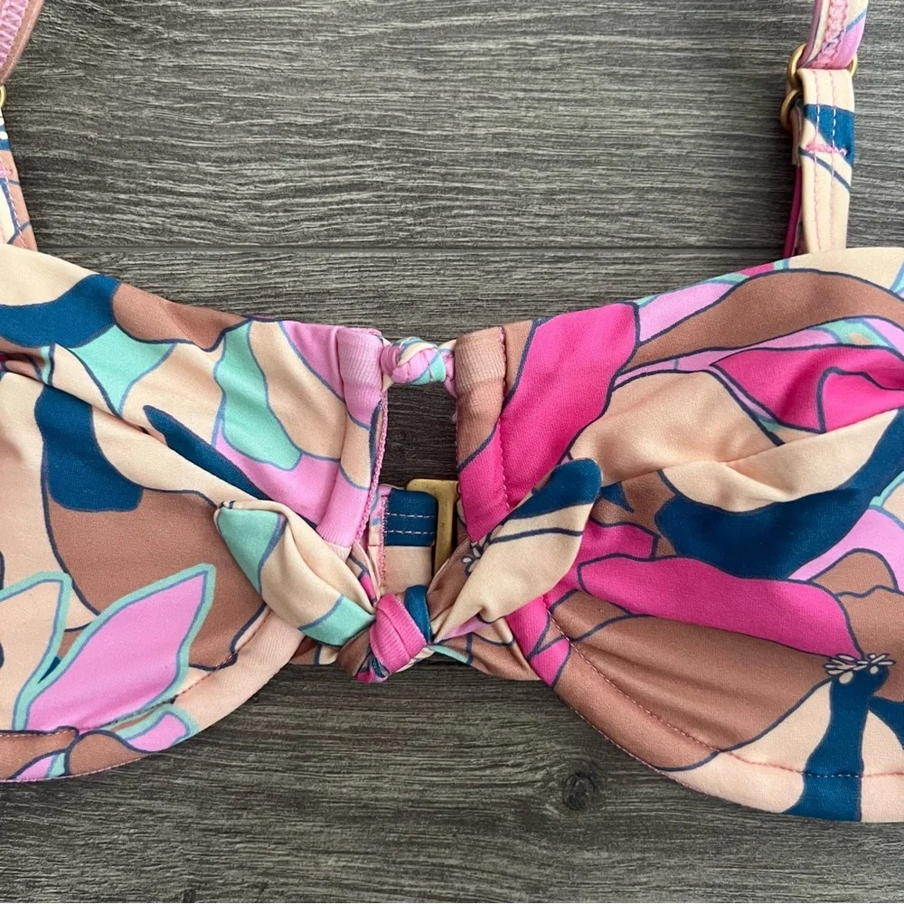 L*SPACE Rose Underwire Bikini Top Small Floral Pink Balconette Swimwear Revolve